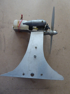 Flug Modellmotor OS Max 10 mit Motoraufsatz