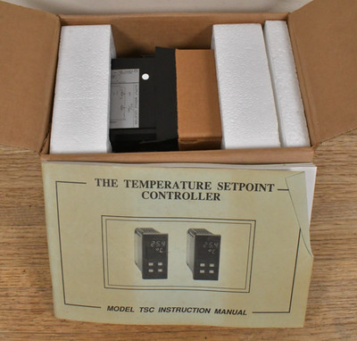 Red Lion Controls TSC 00004 Temperature Setpoint Controller NEW in Box Old Stock