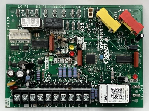 LENNNOX EMERSON 101796-03, 49M22-120, 0X0X1010C0B, D102013 FURNACE CONTROL BOARD
