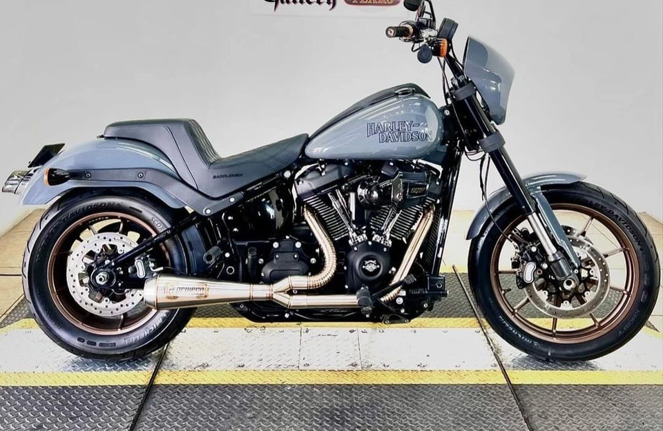 Exhaust 2 合 1 Harley-Davidson HD M8 Softail 2018-2025 Street Bob FXBB 2-1 — 第 2/4 张图片