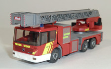 Wiking - MB Econic 2628 LL Drehleiter DLK 23-12 "FW Hannover" #25-SV1646/K16