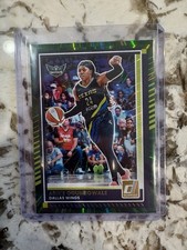 2025 Panini Donruss WNBA Arike Ogunbowale Green Laser 🔥 #39 Wings