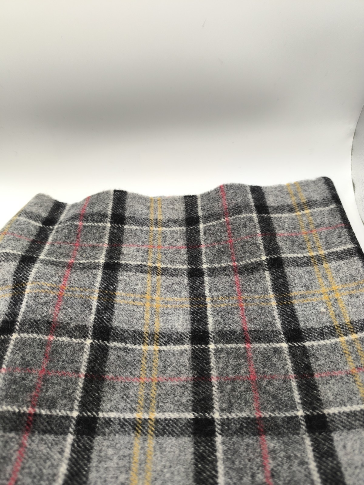 Vintage Barbour Scarf, Lovely Vintage Barbour, Great Vintage Condition image 7