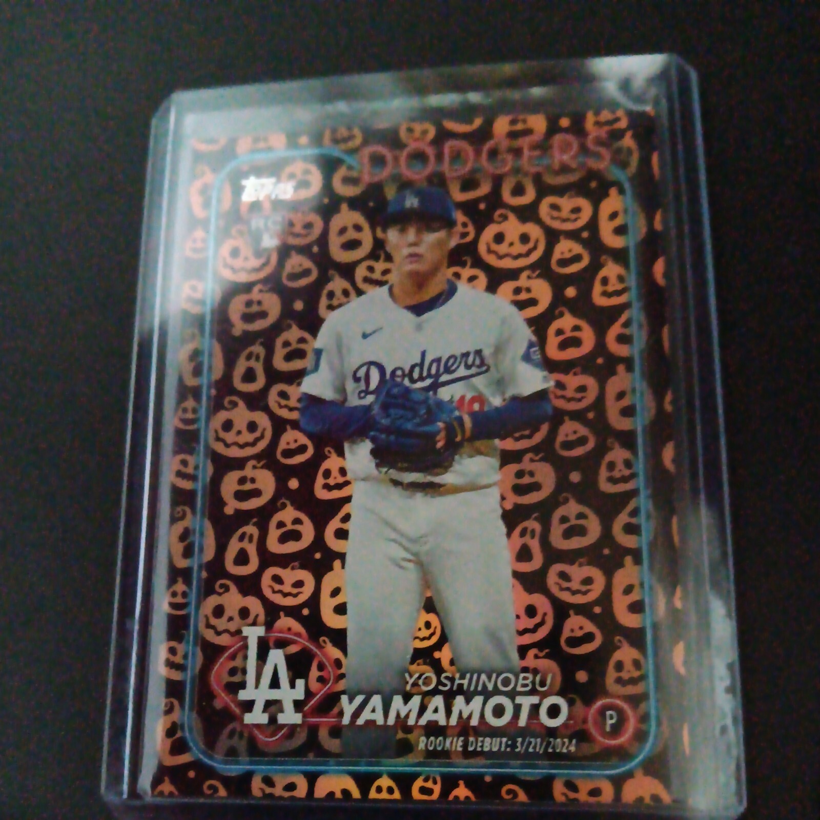 2024 Topps Update - Rookie Debut Jack-O'-Lantern  #149 Yoshinobu Yamamoto (RC)