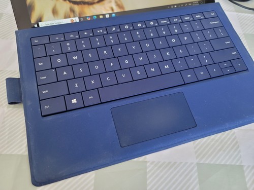 Microsoft Surface Pro 3 Tablet 12" Touch i5-4300U 4GB RAM 128GB SSD Win10p - Picture 3 of 11
