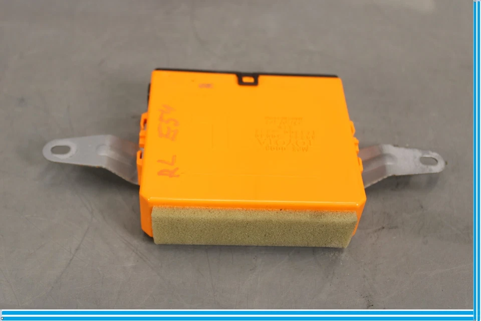 07-09 Lexus LS460 XF40 Rear Left Driver Side Door Control Module Unit Oem - Image 4 of 4