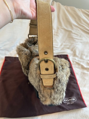 Vintage Coach fur shoulder hobo purse! - Picture 5 of 10