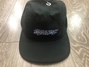 hat with hole on top