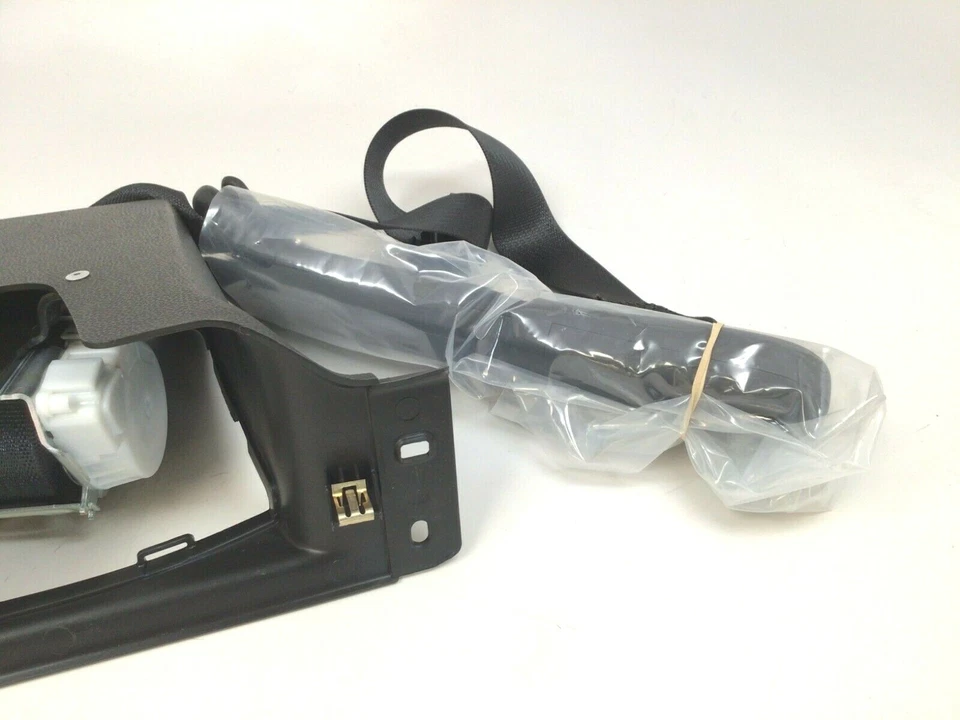 Chevrolet Silverado GMC Sierra 1500 pasajero delantero derecho cinturón retractor OE Foto 3 de 4