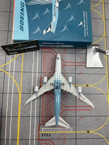 1:400 Cathay Pacific Boeing 747-8F B-LJA Aircraft Model gift -YY Wings - Picture 11 of 18