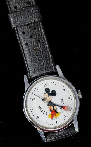Vintage Walt Disney Mickey Mouse 17 Jewel Wrist Watch Swiss Made Runs DC-6976