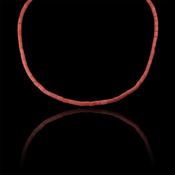 Halskette Gelbgold mit roter Koralle, Vintage