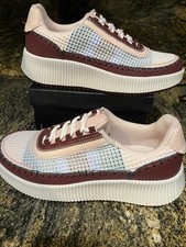 NEW Womens Nicole Miller Bandy Sneakers Shoes, size 9