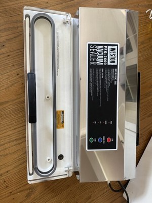   Commercial Vacuum Sealer  Weston Pro-2600  