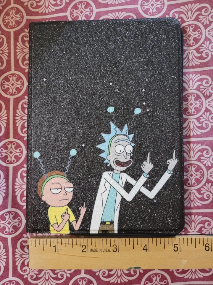 FUNDA LIBRO CUERO ARTE PERSONAJE RICK AND MORTY Foto 2 de 4