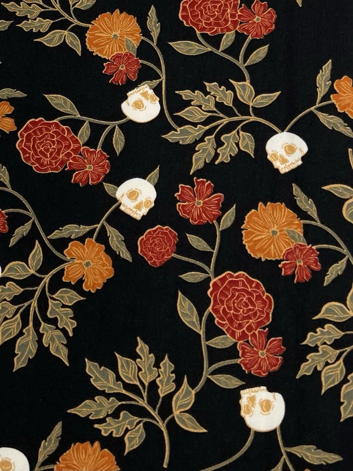 LuLaRoe Leggings TC2 Tall Curvy 2 Rare HALLOWEEN Skull Floral BLACK Autumn Fall - Image 2 of 4