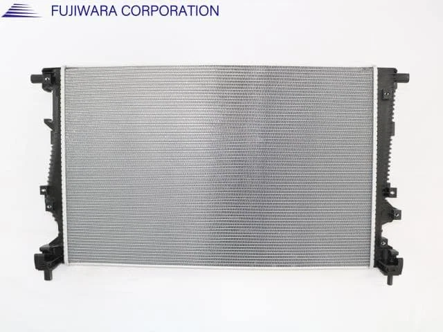 CHRYSLER Jeep cherokee KL32 Radiator 68284108AA [New] [PA116403862] - Image 2 of 2