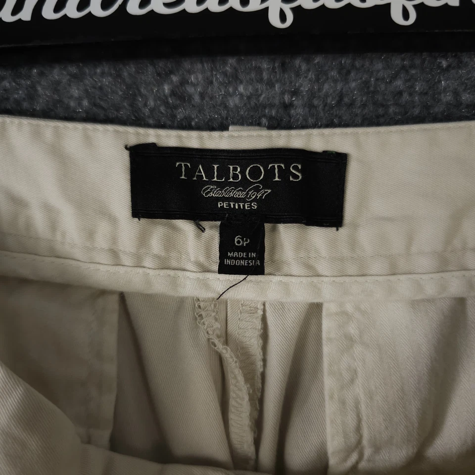 Talbots Shorts Womens 6P Khaki Beige Chino Bermuda Cotton Adjustable Casual - Image 3 of 4