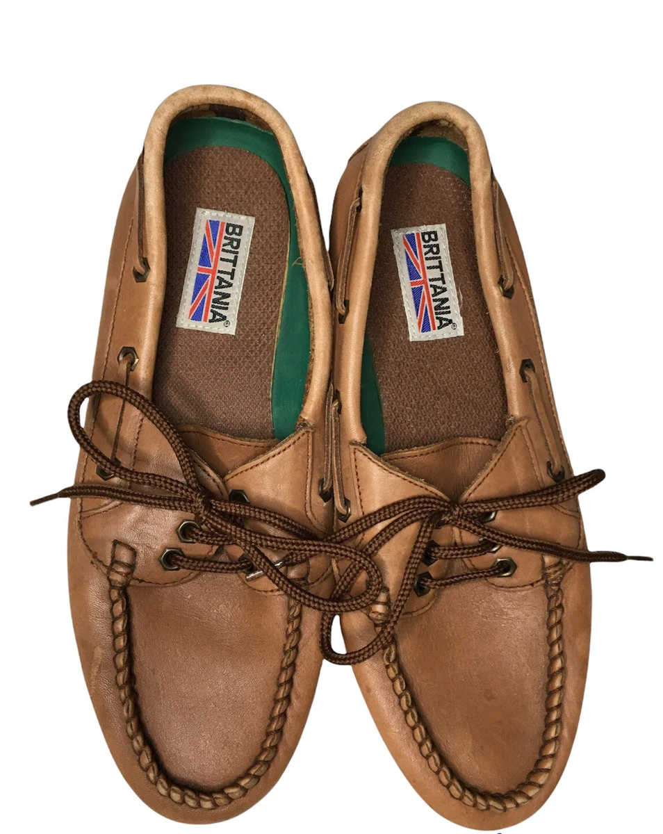 Loafers shop with laces