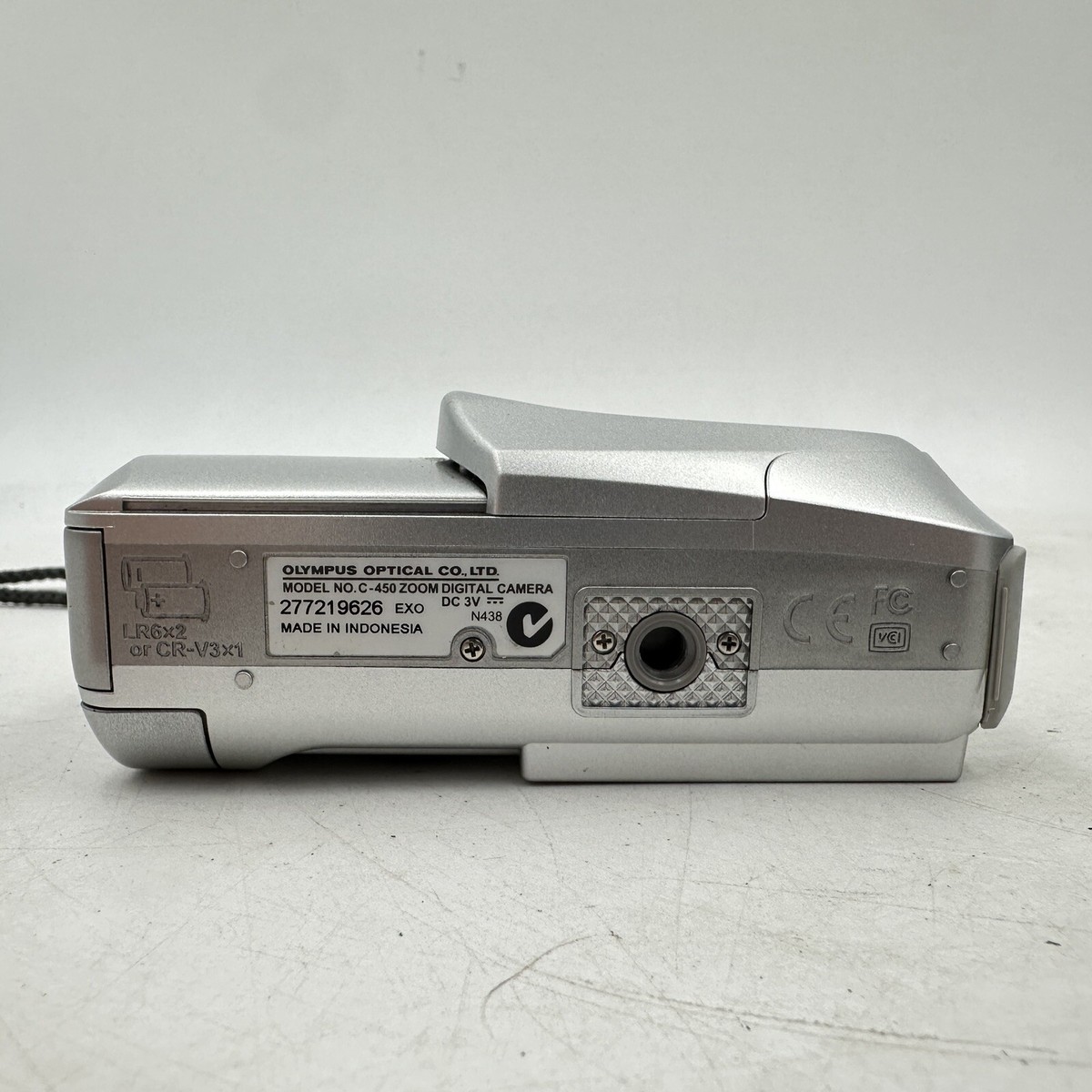 Olympus Camedia C-450 Zoom 4.0MP Compact Digital Camera