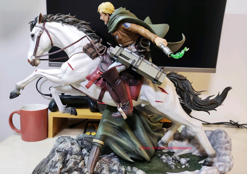 CHIKARA Studio Attack On Titan Erwin Smith Beast Titan Resin