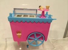 KID CONNECTION ICE CREAM STAND PLAYSET Barbie