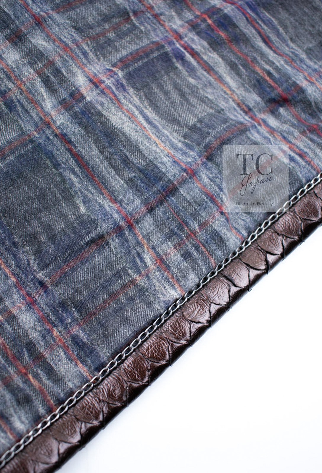 CHANEL 13PF Gray Black Brown Wool Python Trim Jac… - image 12