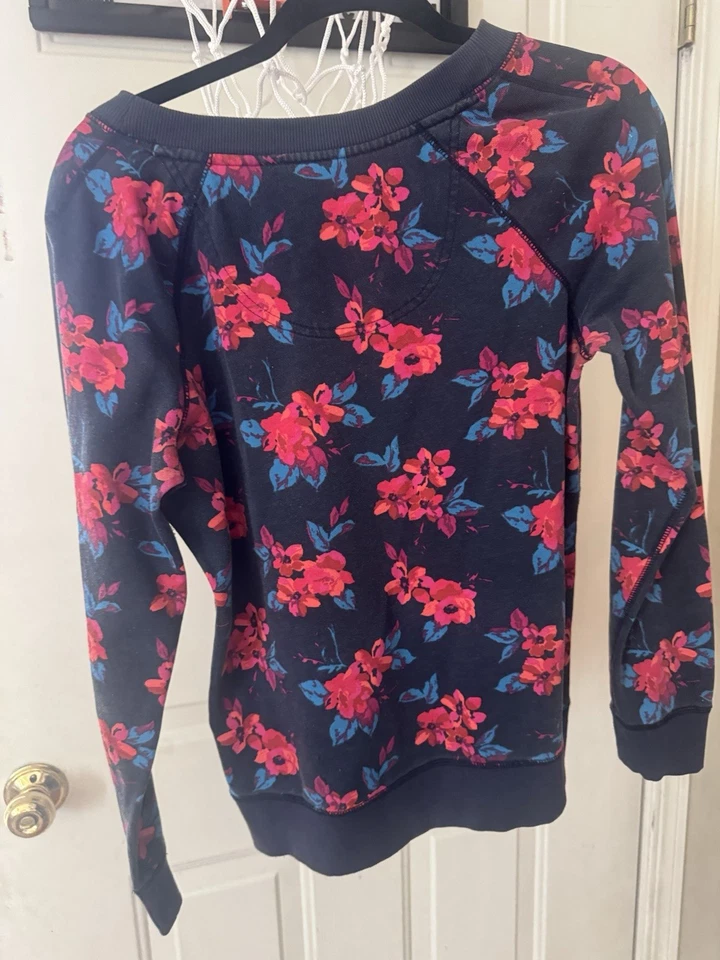 Moletom Boden floral tamanho 6 rosa brilhante vermelho estampa de flores pulôver gola redonda - Imagem 3 de 4