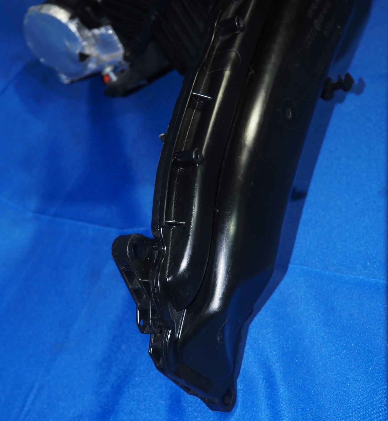 2013-2018 Audi RS7 S6 S8 Bentley 4.0L V8 Engine Turbo Intake Duct OEM 37K Miles!