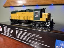Atlas HO GP38-2 Chicago & North Western DCC Sound Diesel Locomotive 4710