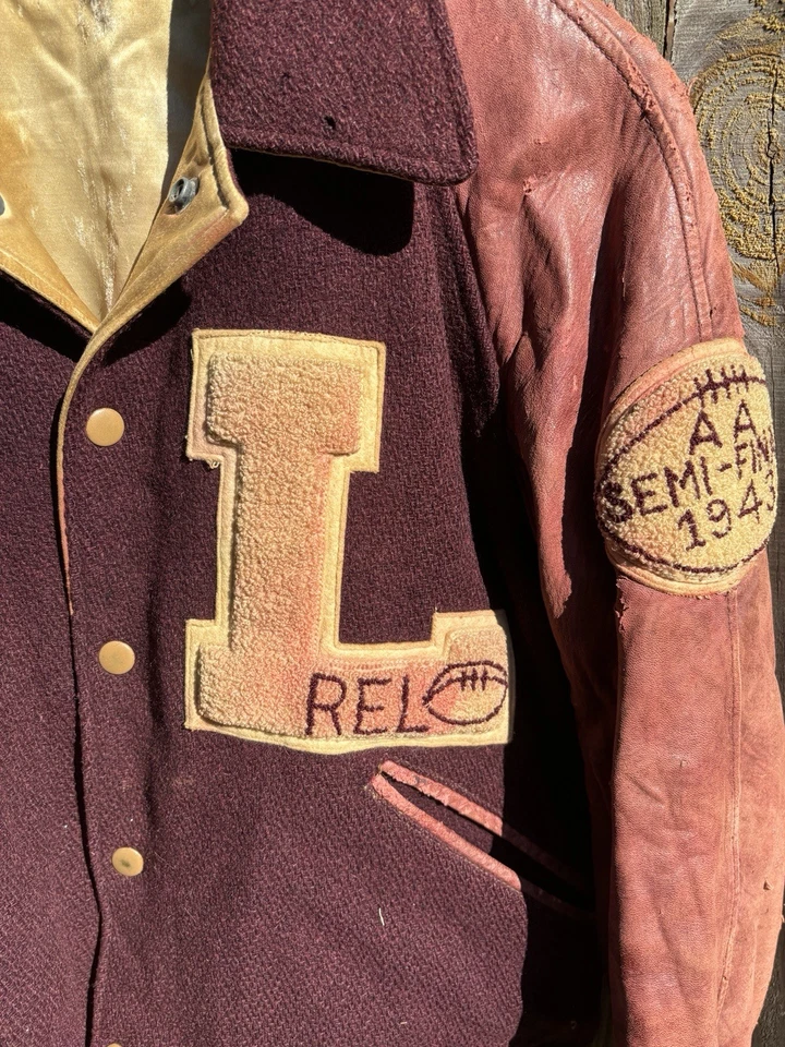 Parche Escolar Vintage Años 40 Letterman Lana Cuero Universitario Robert Lee Rebels Rojo Foto 3 de 4