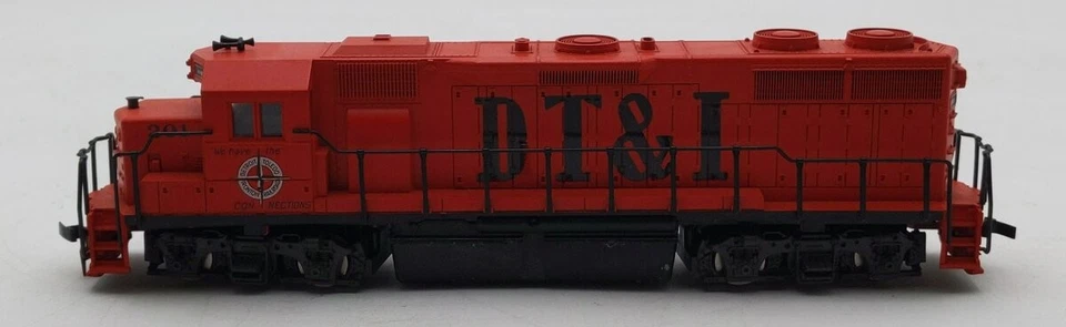 Atlas 7065 HO Scale Detroit, Toledo & Ironton GP-38 Diesel Engine #201 EX/Box - Image 2 of 4