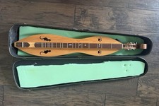 Handcrafted Folkcraft Dulcimer