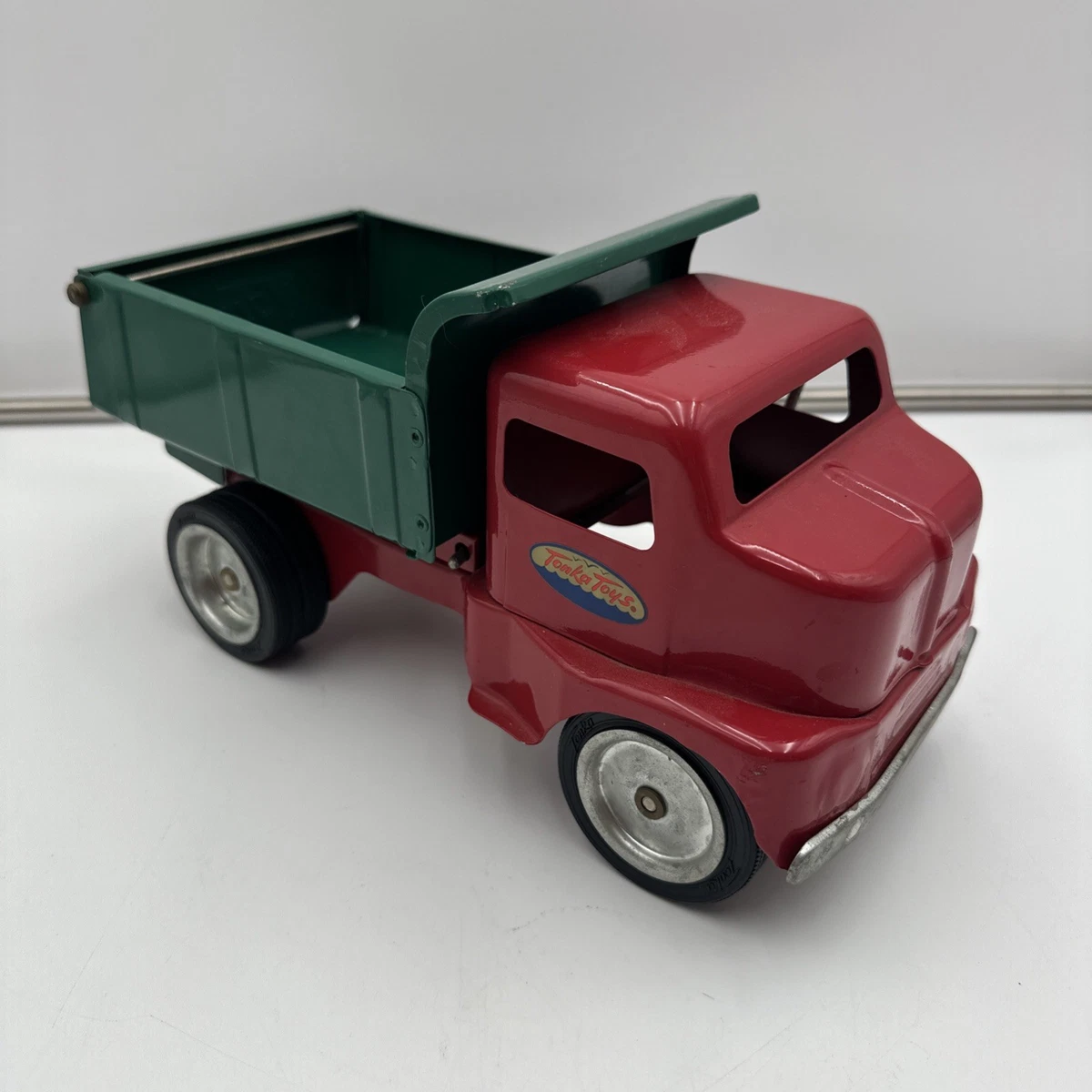 Tonka(トンカ) ダンプトラック1949年復刻版　　１９９６年製 Tonka 1949 Vehicle Year Vintage Manufacture Diecast Cars, Trucks