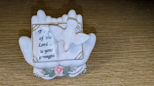 Vintage Dove On Book Figurine - Picture 4 of 9