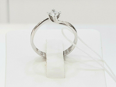 DAMEN SOLITÄR RING KOMETE - AUS 18KT WEISSGOLD UND DIAMANT - ANB 2383 SC.10%