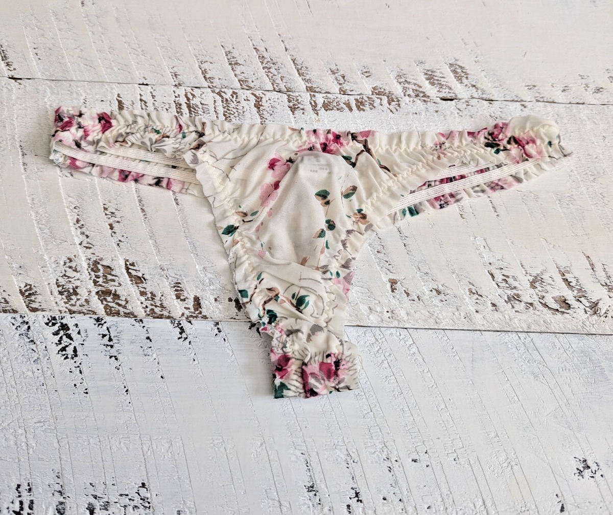 aya様 intimissimiリクエスト 2点 まとめ商品 Intimissimi Size XS/S Vintage Y2K Ivory Floral Paisley Print