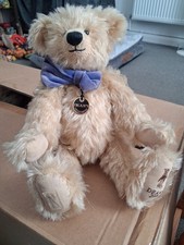 Deans Ltd ‘Mathew’ Bear 2001 15” No: 32/450 Fully Jointed C.Pics Condtn