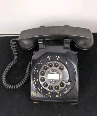 1956 Western Electric Black Model 533 Two Line Desk Phone Bakelite Great Display