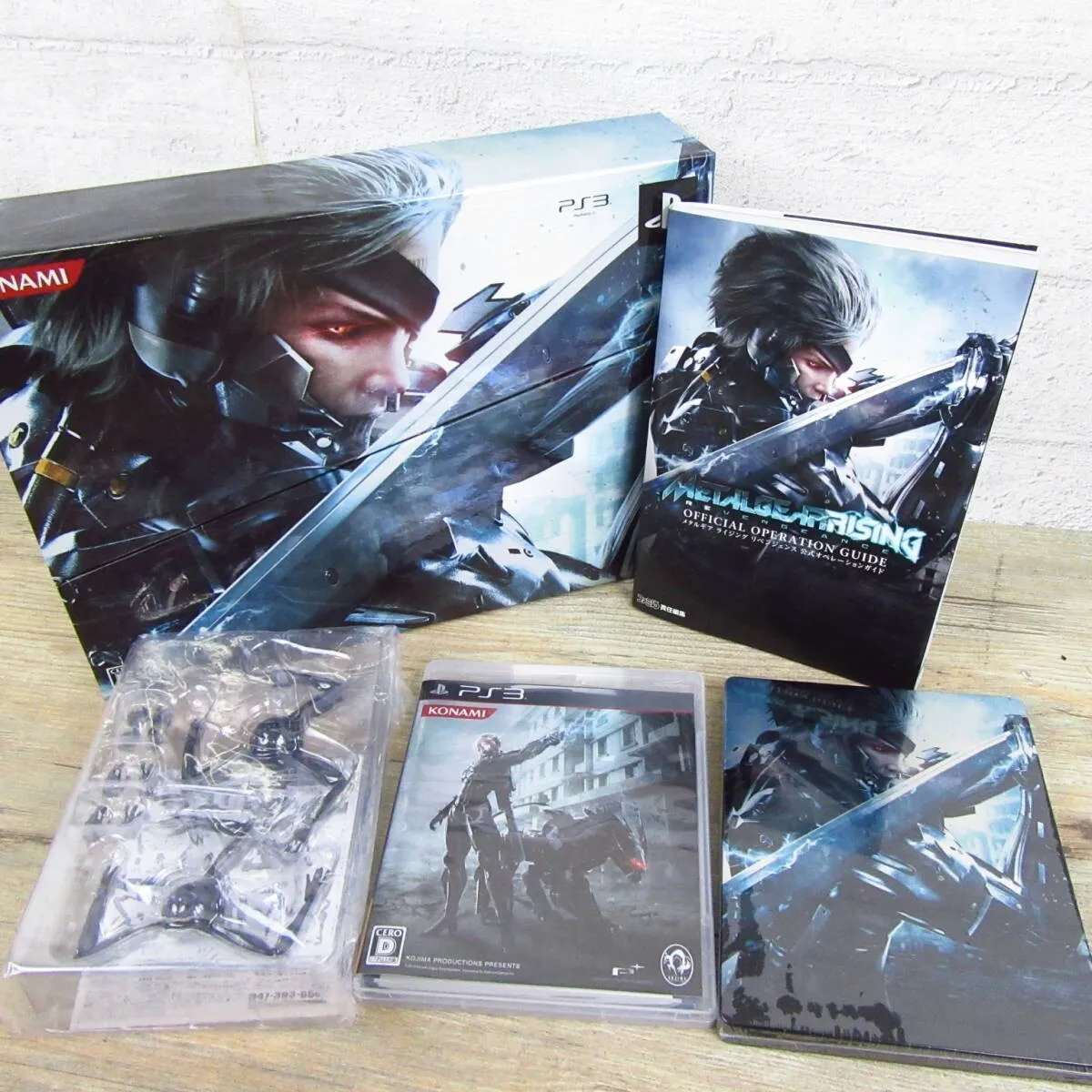 PS3 Metal Gear Rising Revengeance Premium Package Limited Edition Used Japan