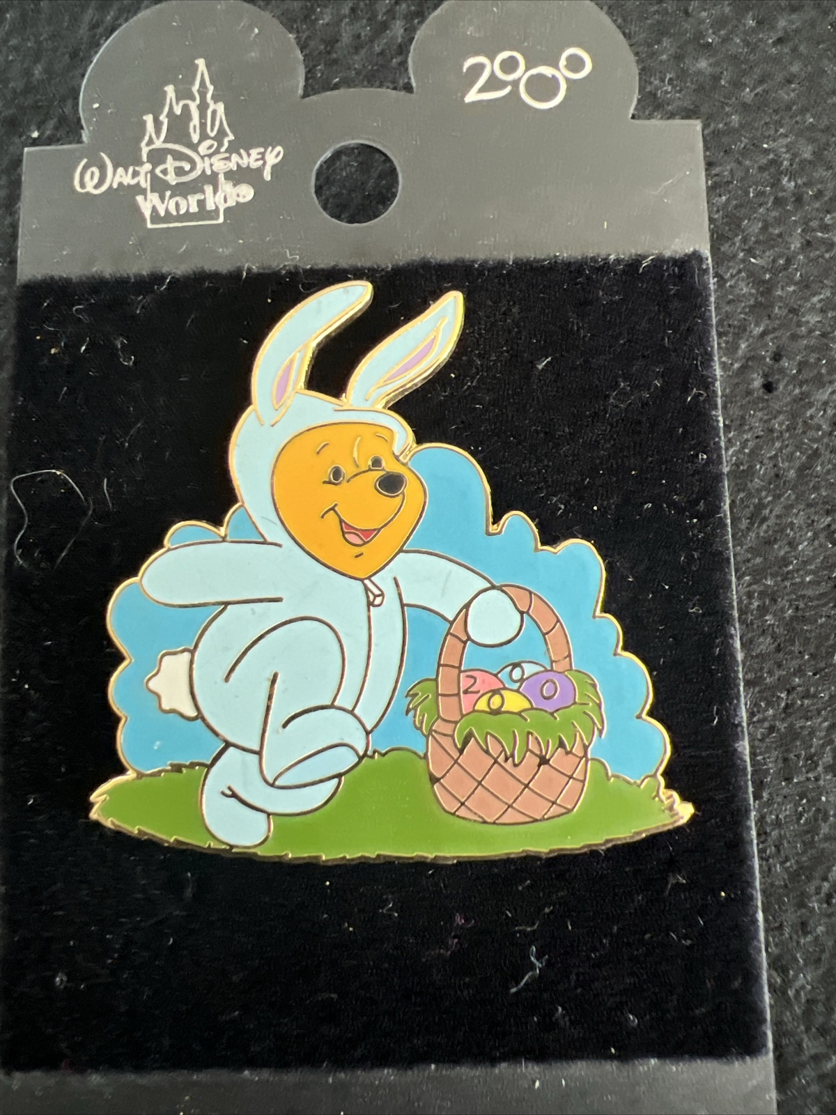 Walt Disney World Winnie the Pooh Easter Bunny Pin ~  2000 Retired