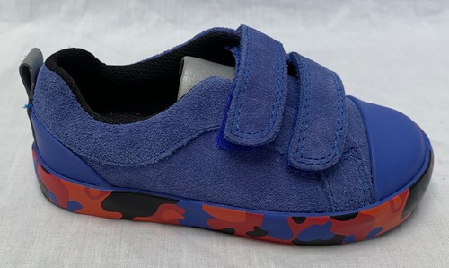 Clarks Boys City Vine Lo Blue Camo Suede Machine Washable First Shoes - Picture 2 of 4