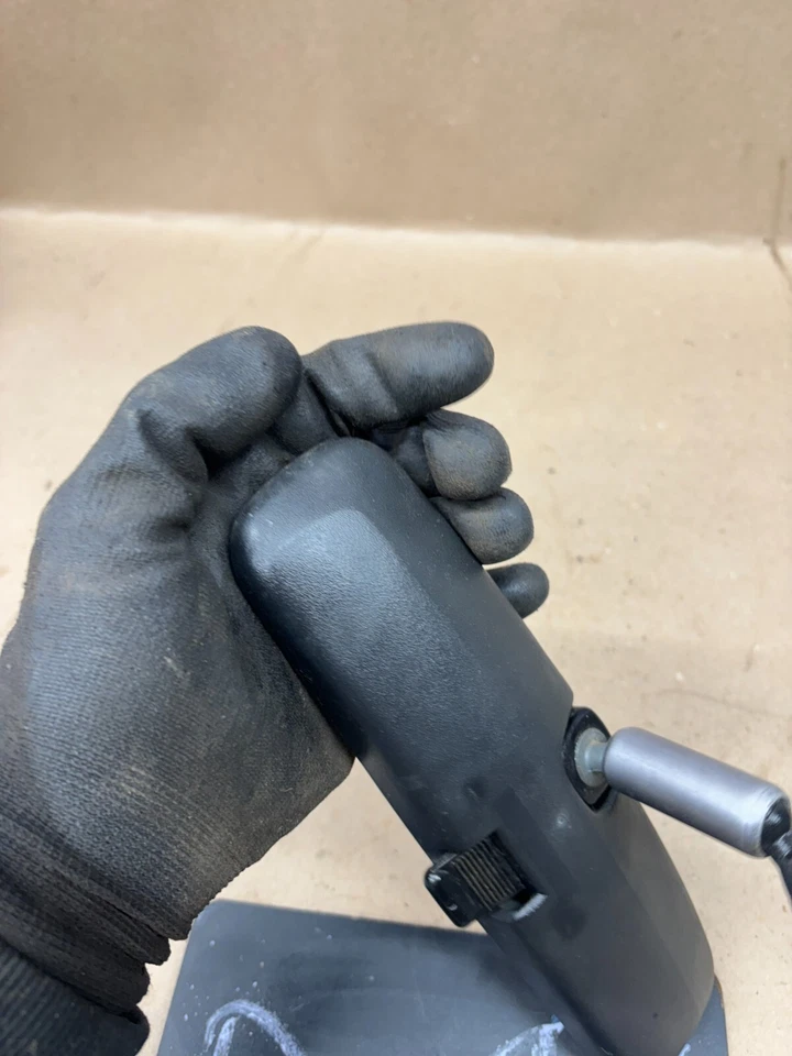 1980 93 1996 1997 FORD f150 F250 F350 WINDSHIELD REAR VIEW MIRROR GLASS PROJECT - Image 4 of 4