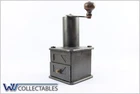 Antique coffee grinder, antique coffee grinder, moulin à café antique. Iron Rare.