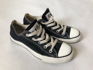 all star preto cano baixo feminino