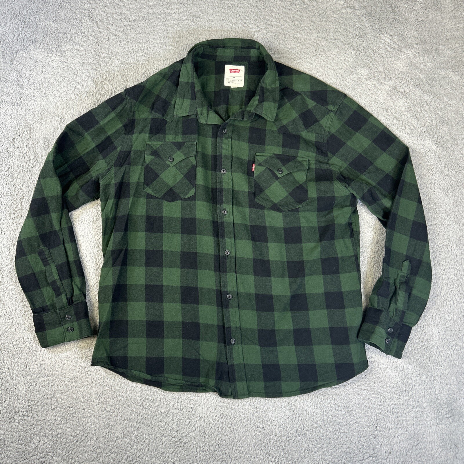 Levis Flannel Shirt Mens XL* Green Buffalo Plaid Long Sleeve Button Pocket Flaps-image