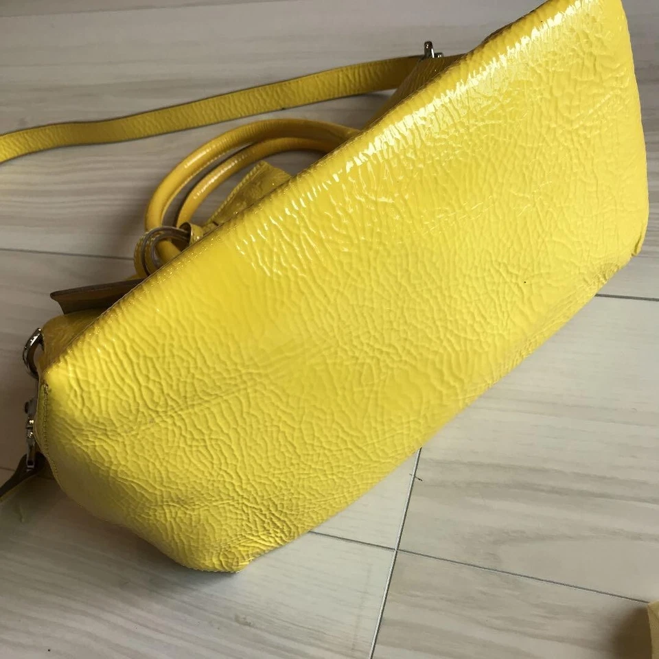 Bolso de Cuero Mulberry Bayswater Mini Turnlock Solapa Amarillo H20 x W30x D16 cm Foto 3 de 4