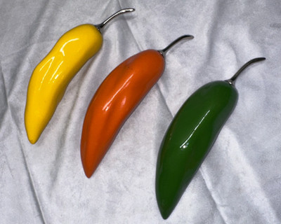 Vintage 3 Art Glass Style Vegetable Decor Chili Peppers w/Metal stems-USED-READ