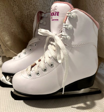 Jackson Ultima Girl's Softskate 181 Recreational Ice Skates Mark I Chrome Blade