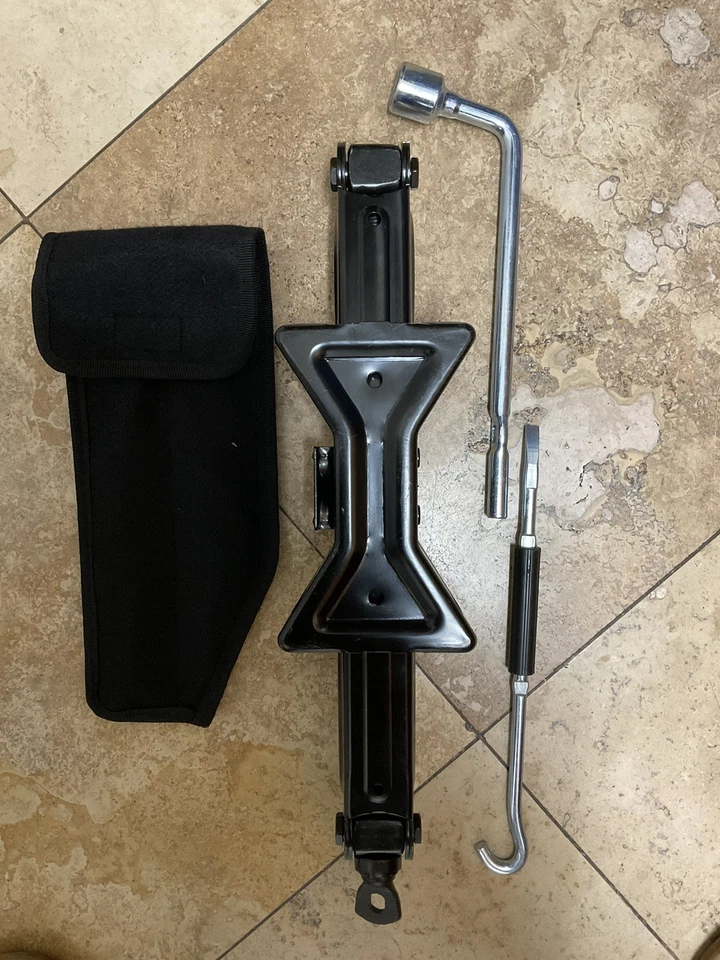 02-03-04-05-06-07-08-09-11-12-13 Hyundai Santa Fe Tire Jack with Tools OEM - Image 3 of 4